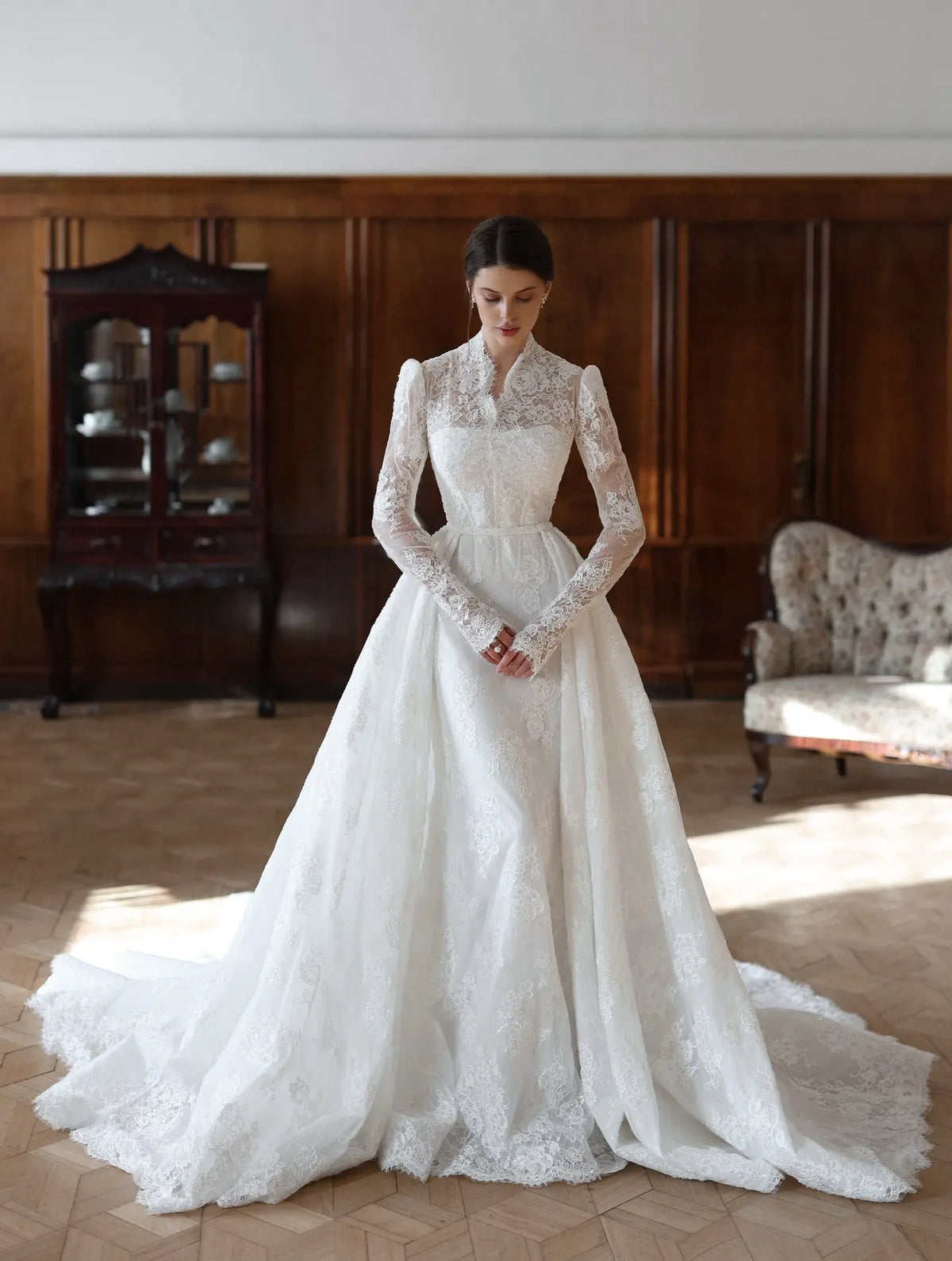 Elegant Lace High Neck Long Sleeve A-Line Wedding Dress SW279 