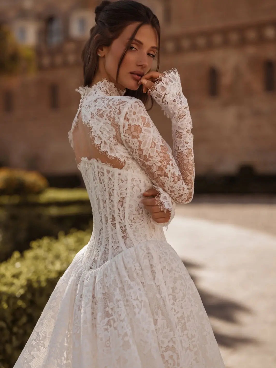 long sleeve backless wedding dresses Vintage Ivory High Neck Long Sleeve Lace Backless Ball Gown Wedding Dress SW173