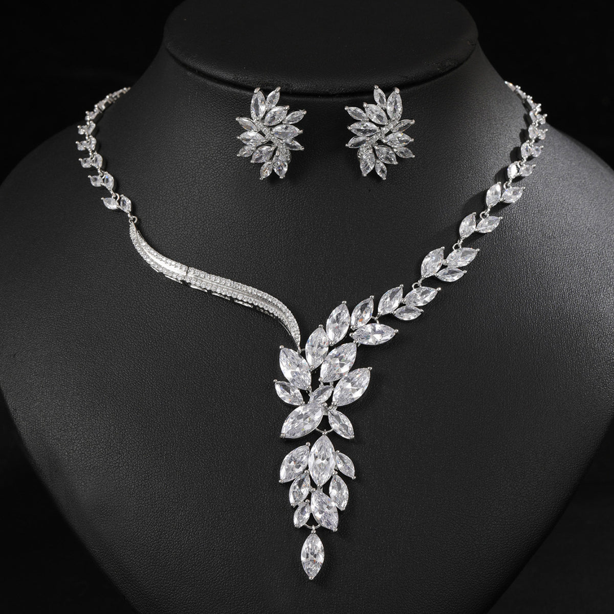 Luxury Crystal Leaf Bridal Jewelry Set 