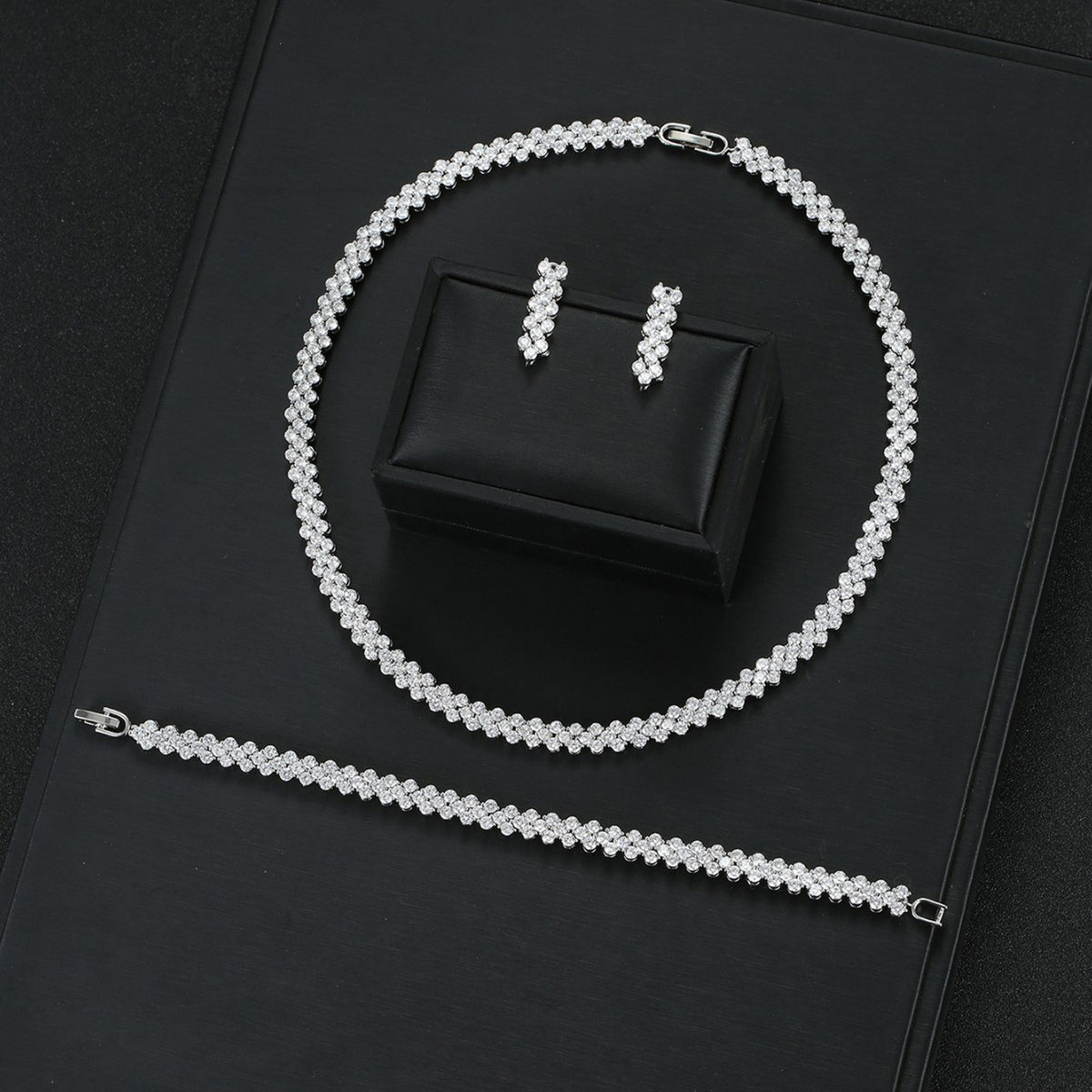 Roman Zircon Necklace Earrings Bracelet Set 