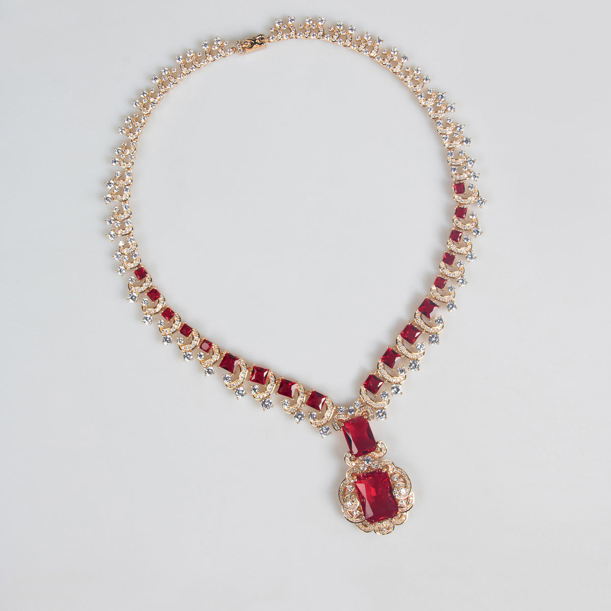 Gorgeous Vintage Zircon Necklace Set 