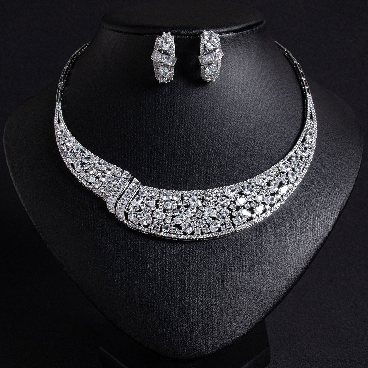 Printed Snake Bone Chain Zircon Necklace Earring Set 