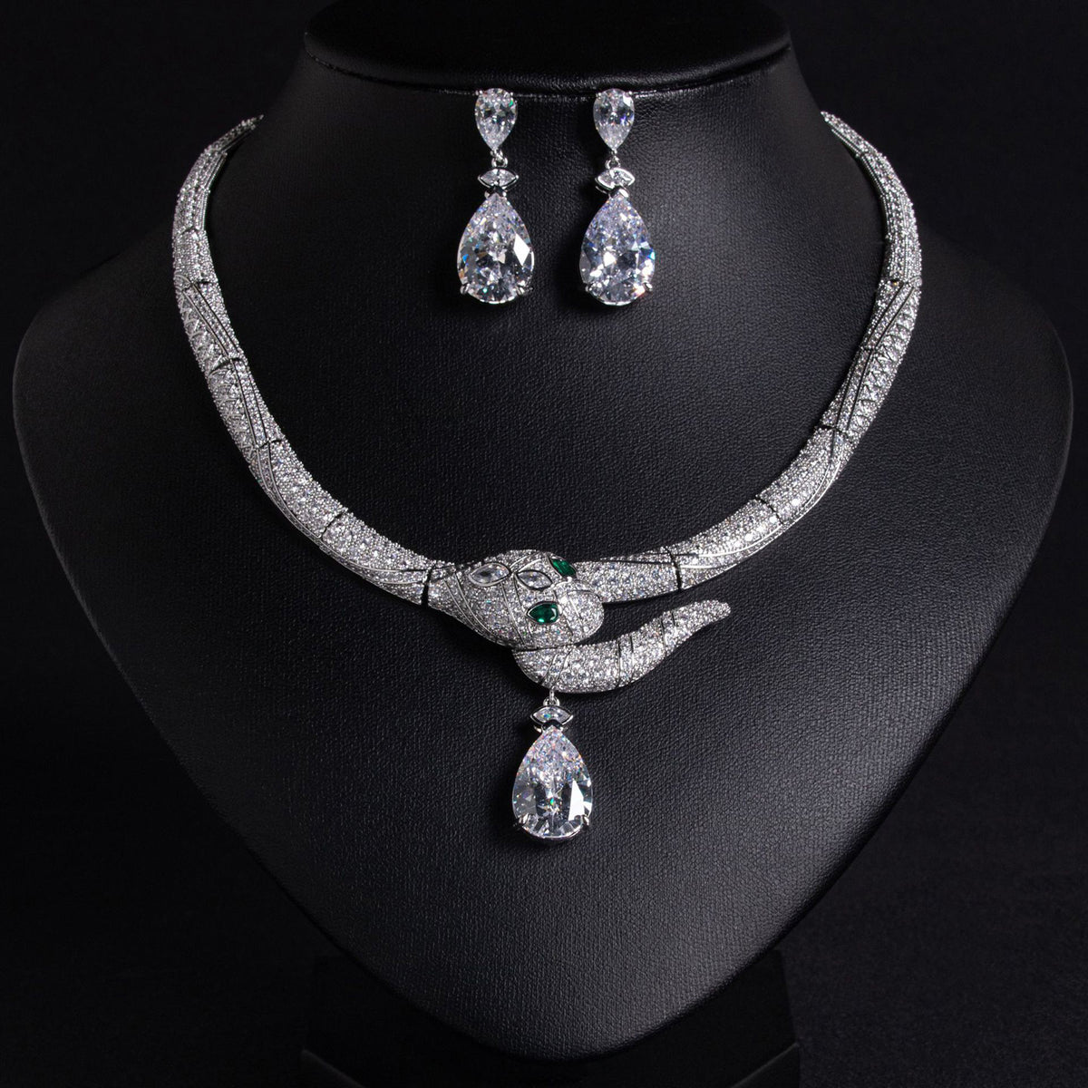 Teardrop Snake Fashion Diamond Necklace Earring Set 