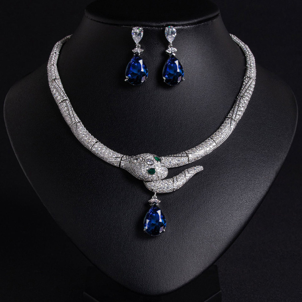 Teardrop Snake Fashion Diamond Necklace Earring Set 