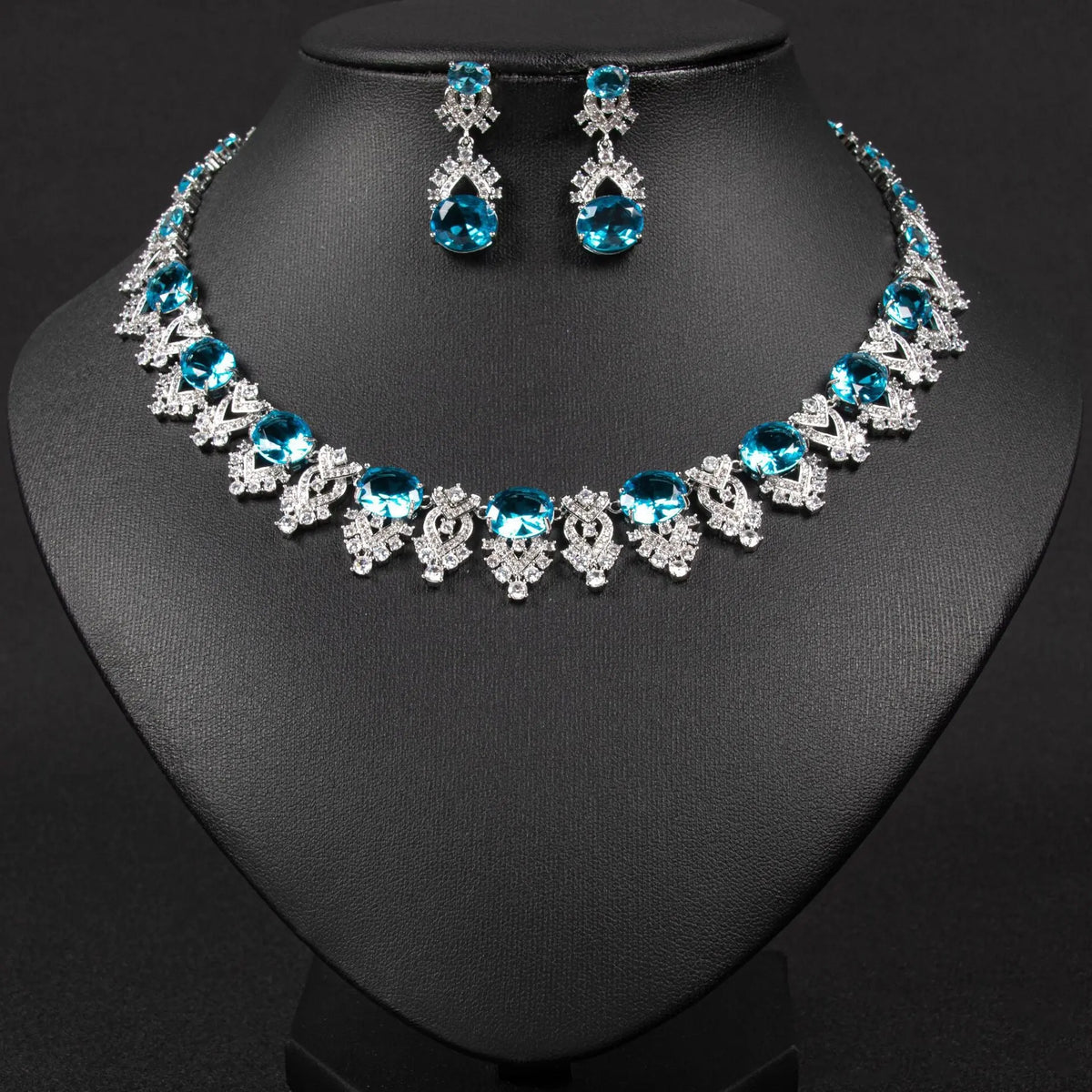 Luxurious Round Gemstone Necklace and Earring Set JW041 