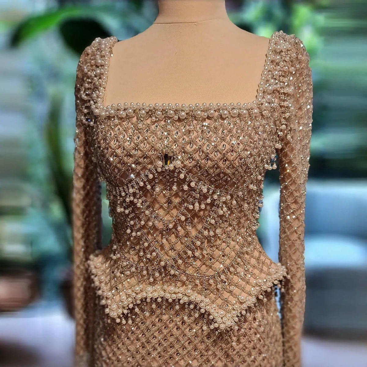 Luxury Dubai Gray Crystal Evening Dress with Long Sleeves SS633 