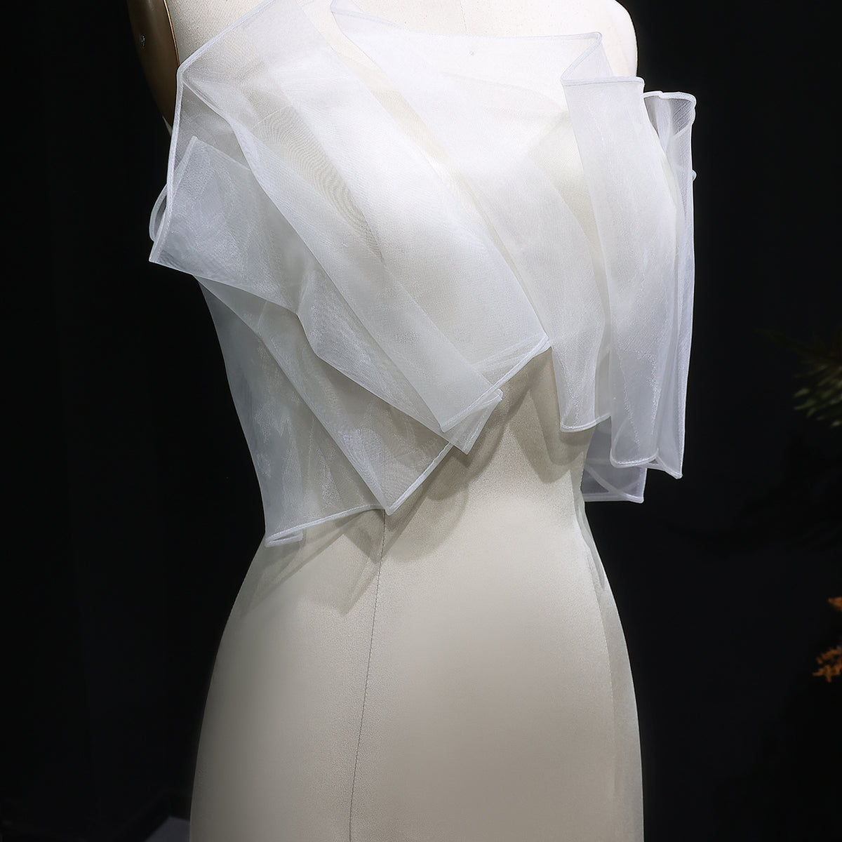 Elegant Beige Strapless Organza Layered Evening Dress SF087 