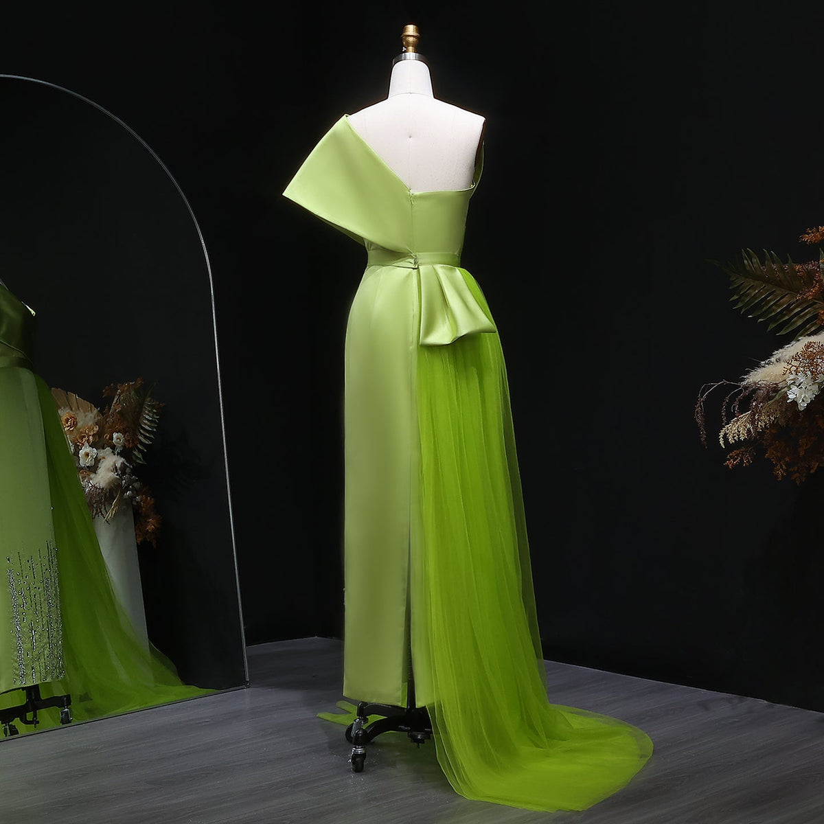 Luxury Lilac One Shoulder Evening Dress with Overskirt SS405