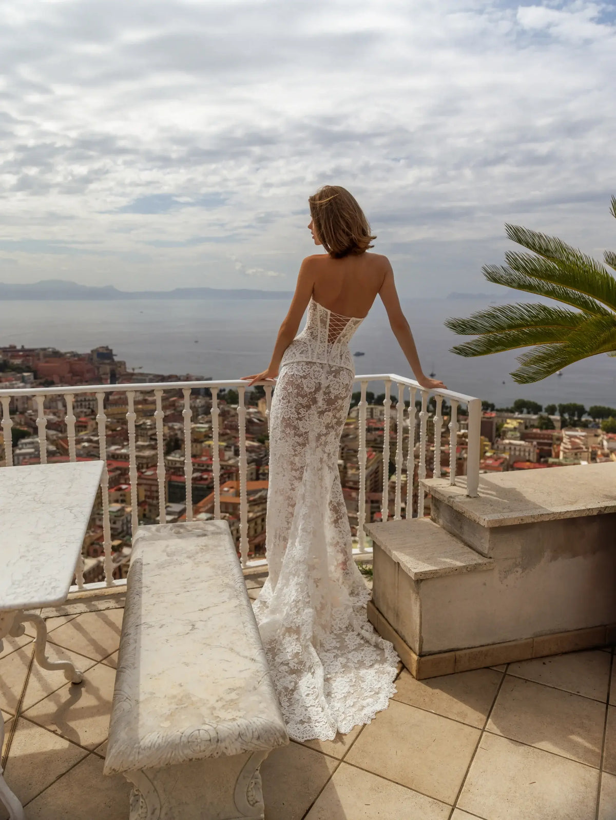 Luxury Lace Strapless High Slit Sheath Wedding Dress with Choker SW190 Luxury Lace Strapless High Slit Sheath Wedding Dress with Choker SW190