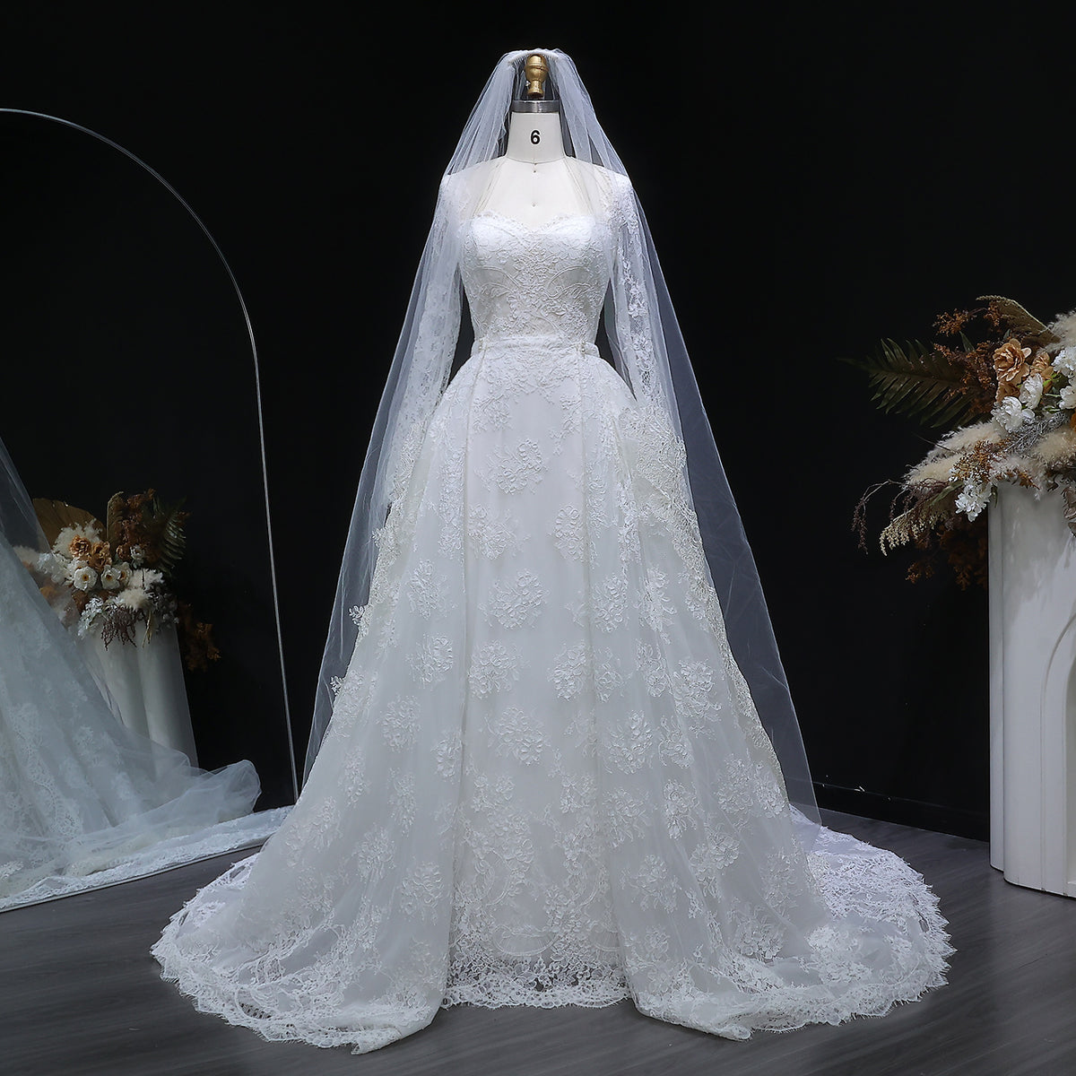 Luxury Lace Sweetheart Long Sleeve Wedding Dress with Veil SW523 
