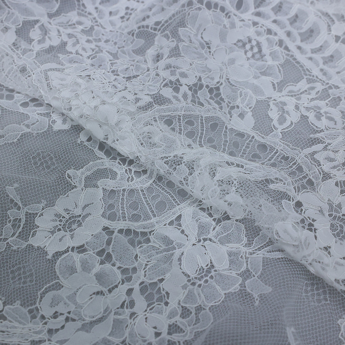 Luxury Lace Sweetheart Long Sleeve Wedding Dress with Veil SW523 