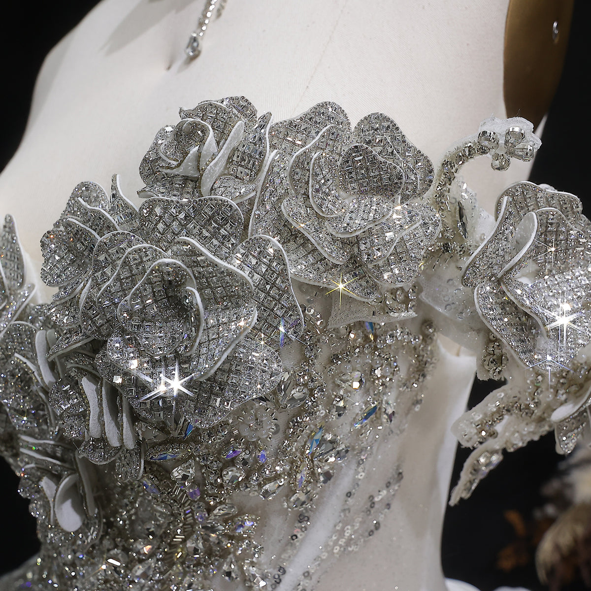 Ivory Luxury Satin Ball Gown with Silver Embroidery Wedding Dress SW606 