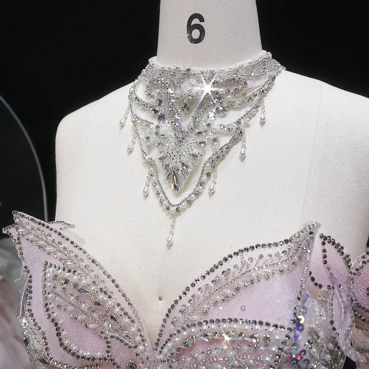 Luxury Embroidery Puff Sleeve Ball Gown Wedding Dress SW608 