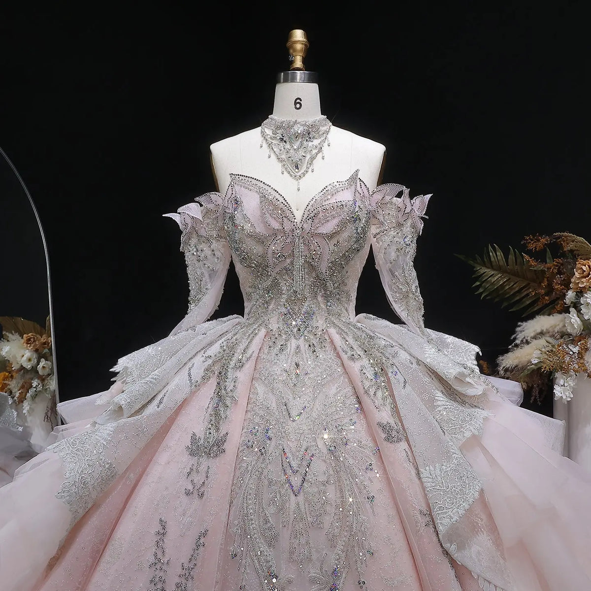 Luxury Embroidery Puff Sleeve Ball Gown Wedding Dress SW608 