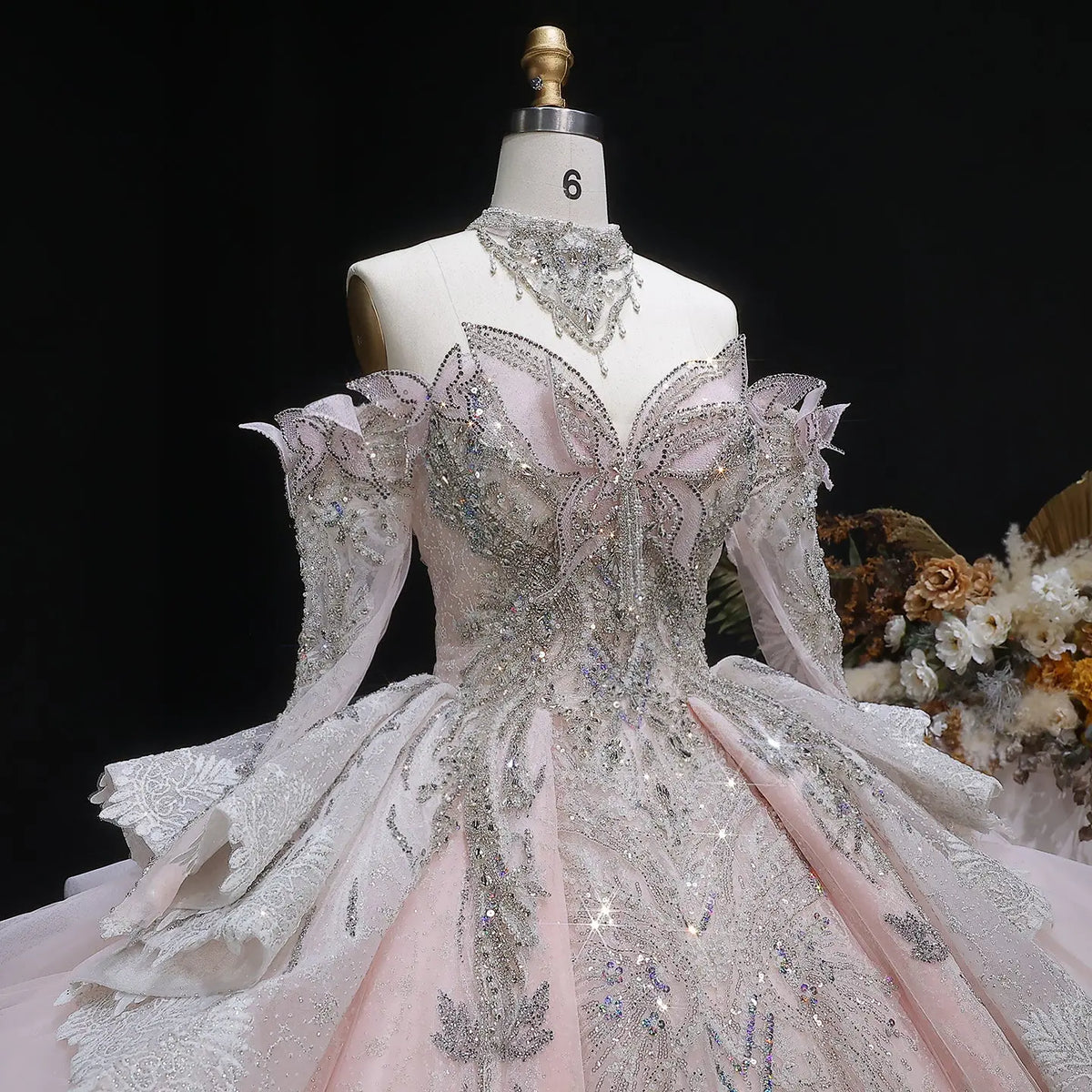 Luxury Embroidery Puff Sleeve Ball Gown Wedding Dress SW608 