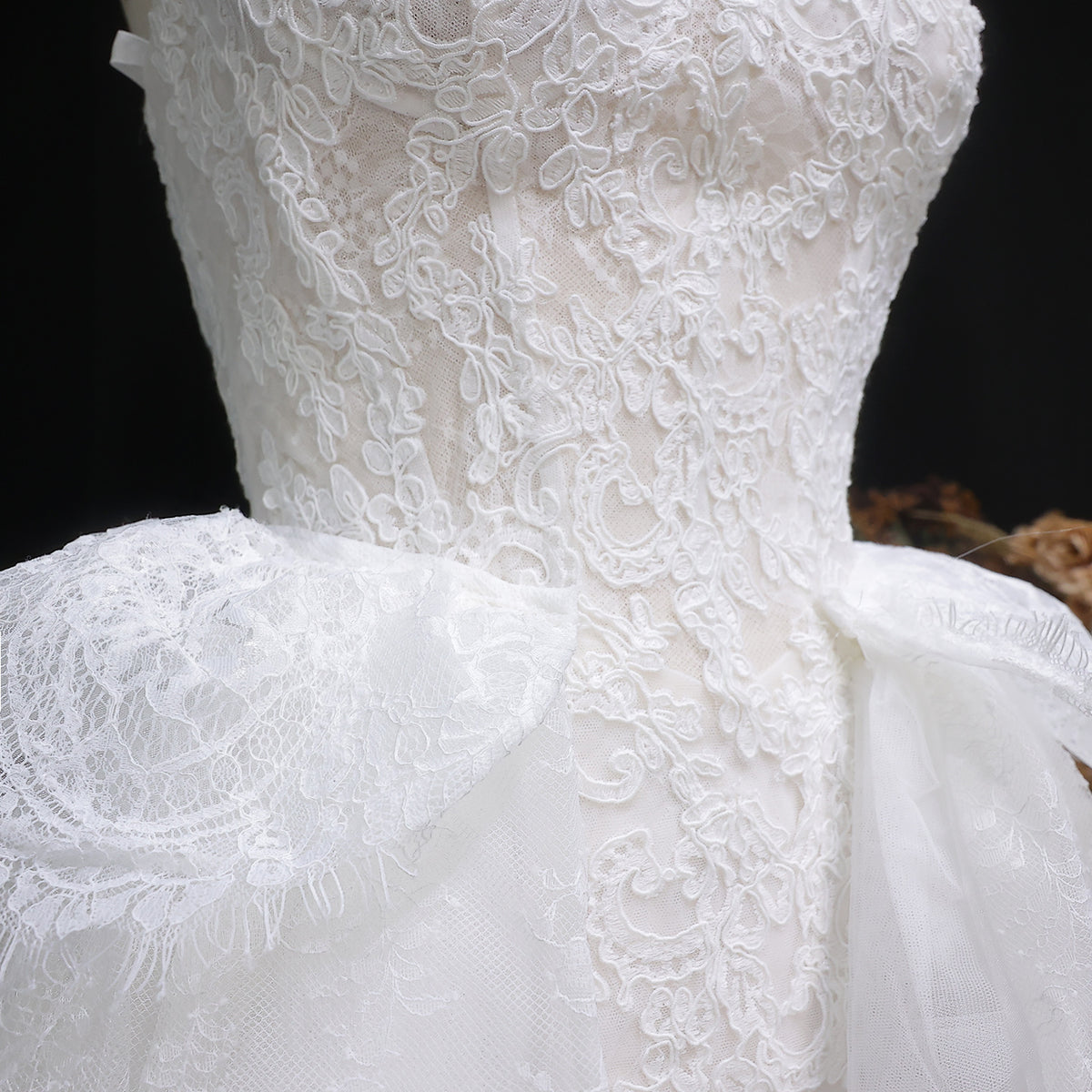 Luxury White A-Line Wedding Dress with Lace Embroidery and Overskirt SW651 