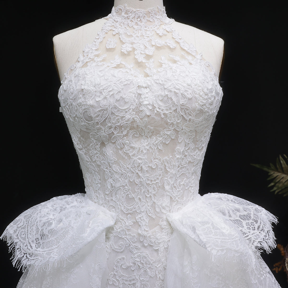 Luxury White A-Line Wedding Dress with Lace Embroidery and Overskirt SW651 