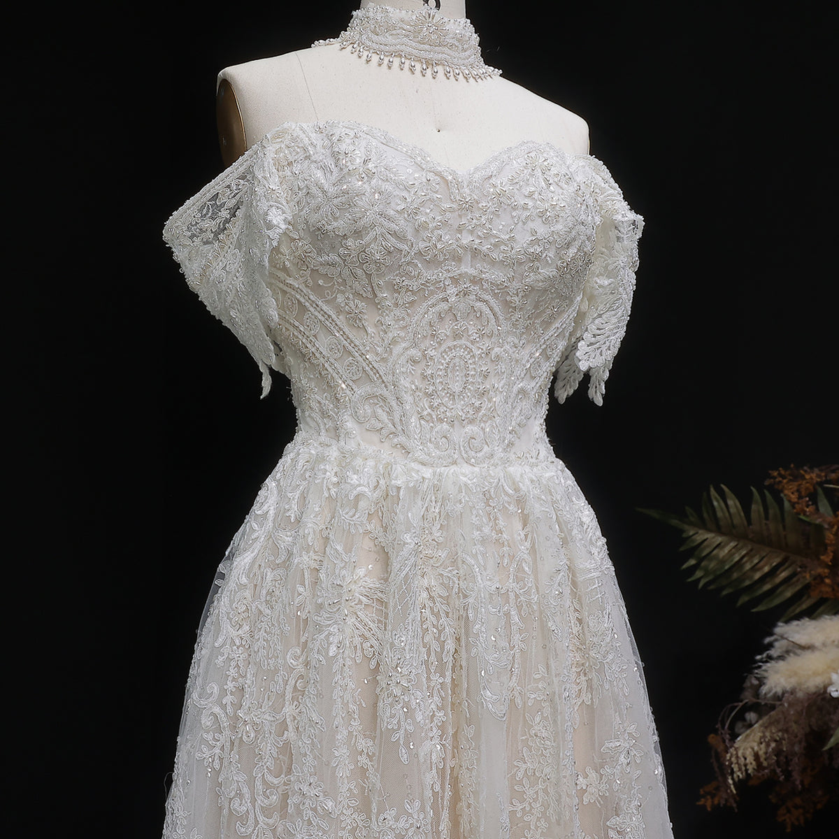 Off White Elegant Lace Pearl Embroidery Ball Gown Wedding Dress SW652 