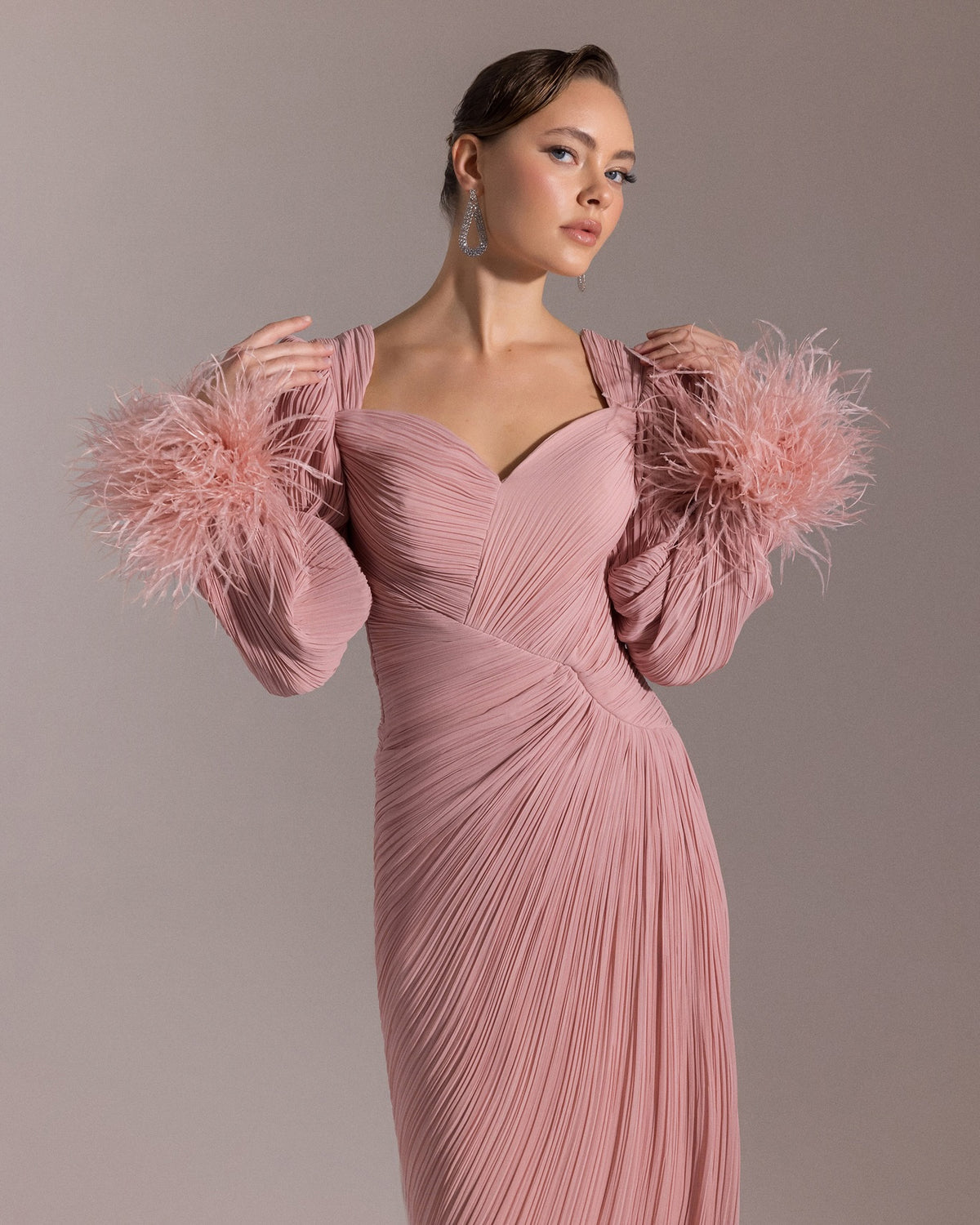 Luxury Feather Fuchsia Long Sleeves Evening Dress with Feathers and Overskirt SF411 