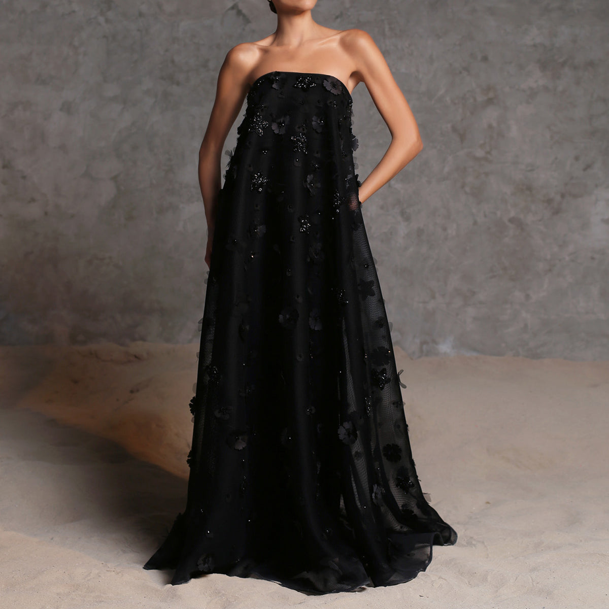 Luxury 3D Flowers Black Strapless Evening Dress SS542