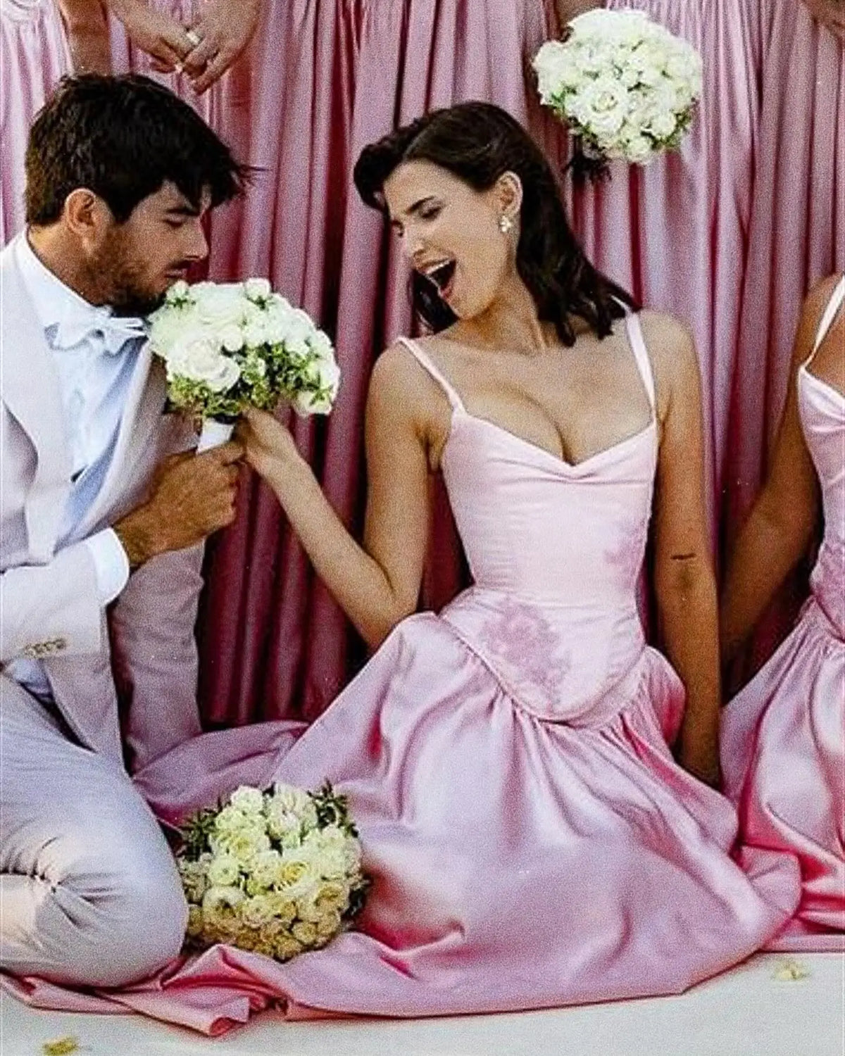 Luxury Pink Spaghetti Strap Mermaid Evening Dress SF450 