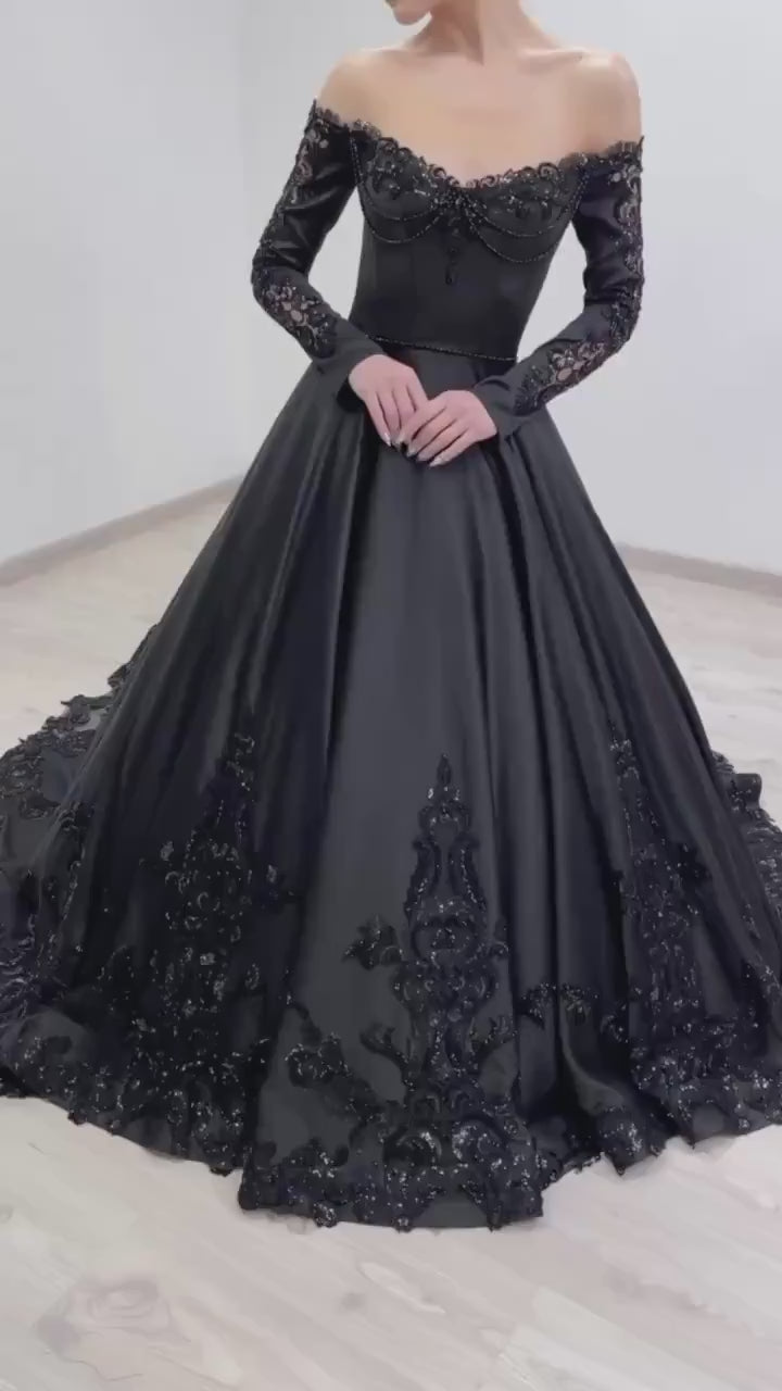 Black Luxury Gothic Wedding Dress Heavy Beading Lace Ball Gown SW558-3
