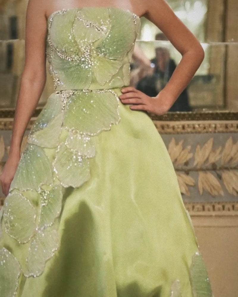 Luxury Green Strapless Embroidered Satin Evening Dress XD077 