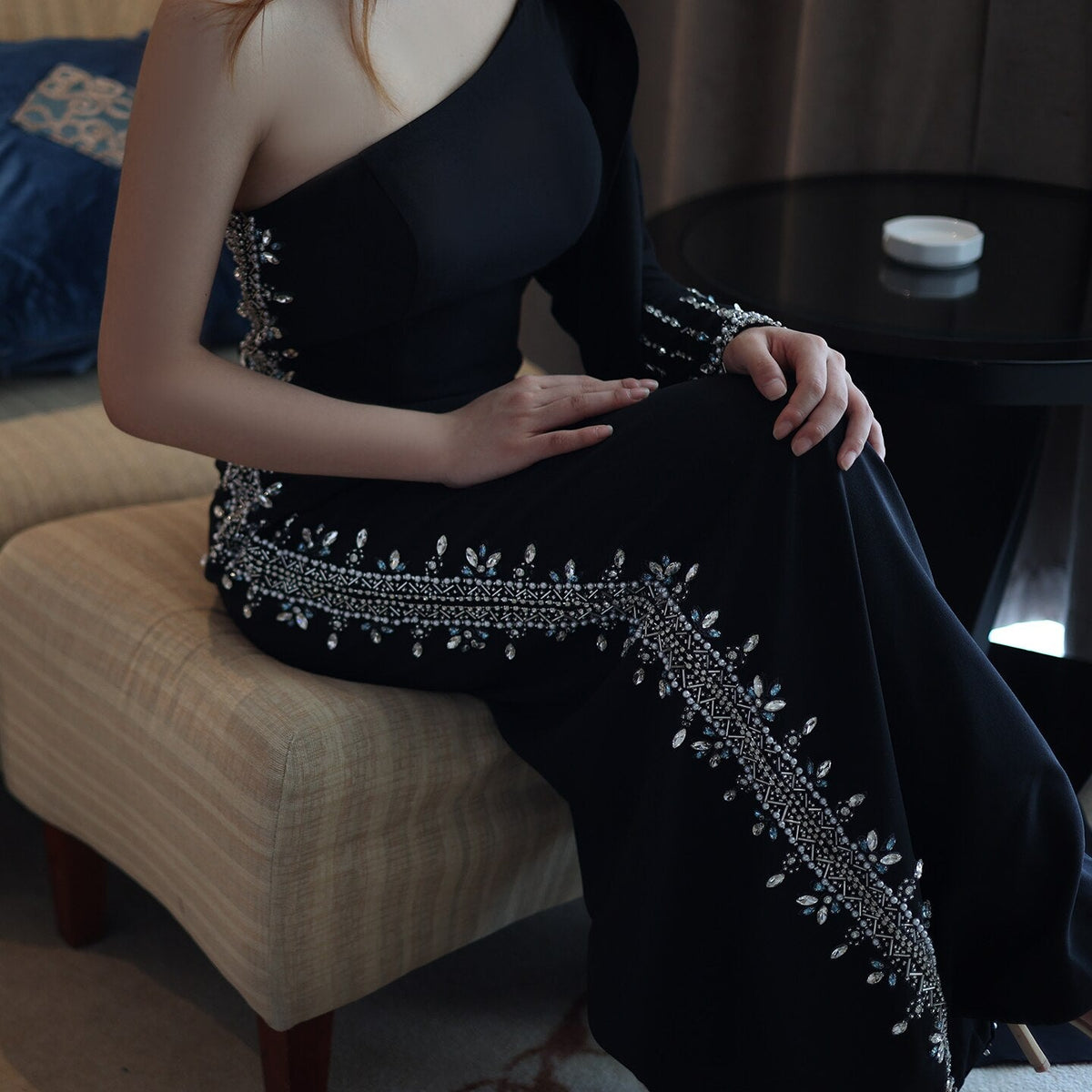 Dreamy Vow Arabic Black One Shoulder Mermaid Luxury Evening Dress with Cape Sleeve Elegant Dubai Women Wedding Party Gown 389